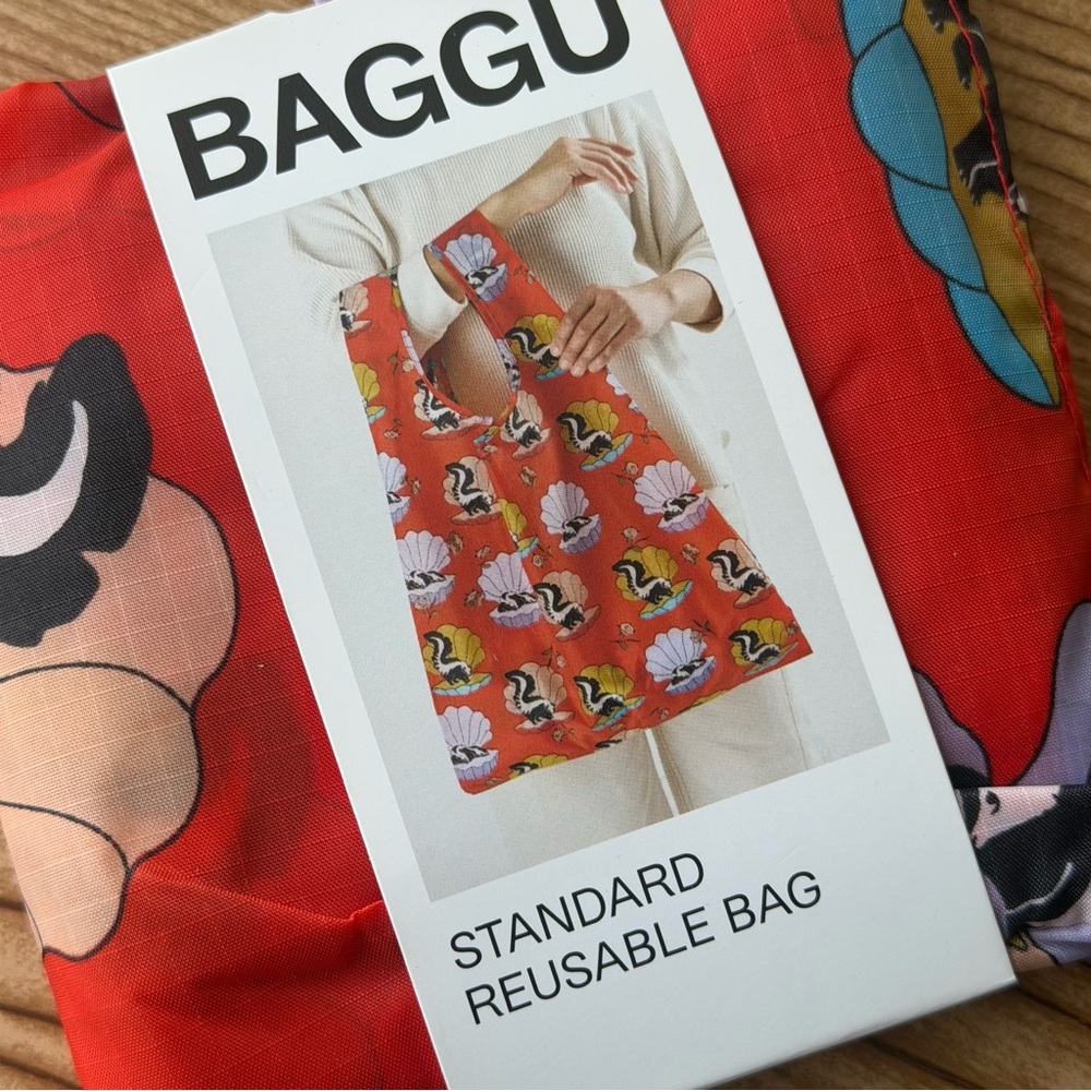 BAGGU Standard Reusable Bag Half Shell Skunk Pattern Brand New Holds 50lbs - Picture 3 of 4